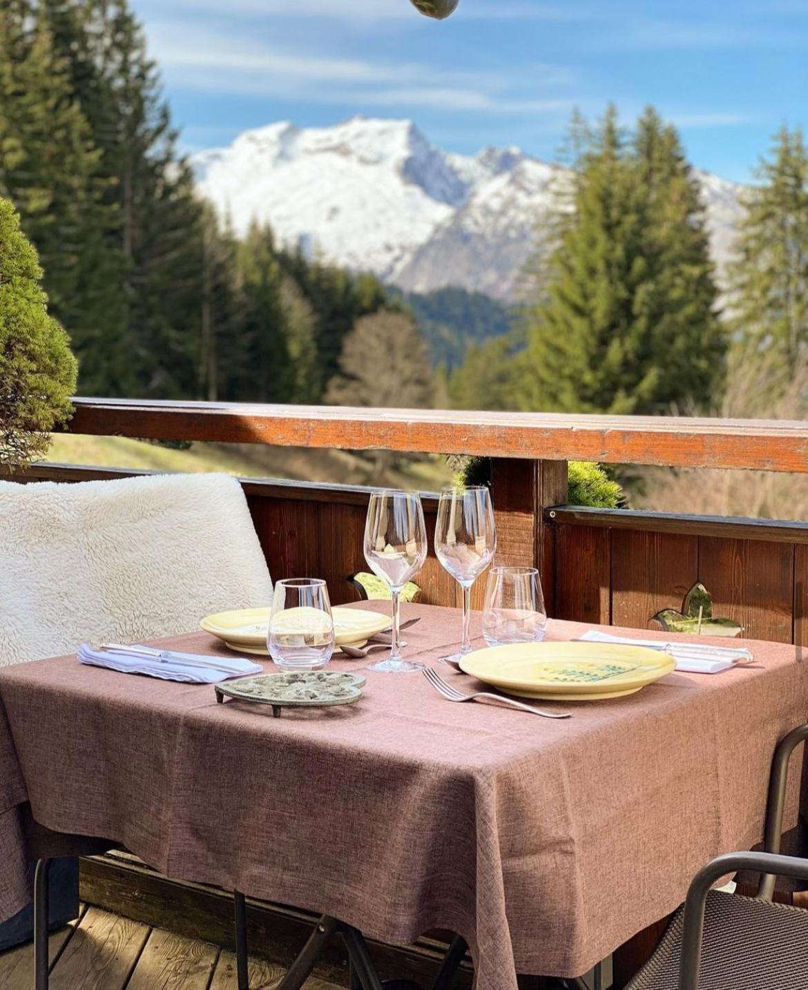 La Ferme Des Vonezins Hotel Thônes Екстериор снимка